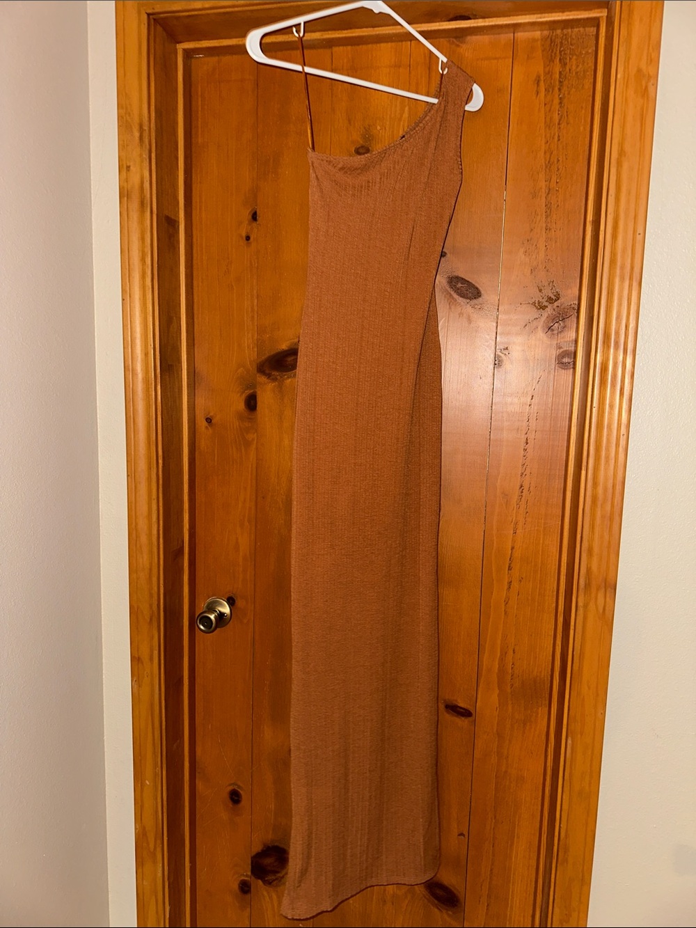 Boutique brand One-Shoulder Ribbed Maxi Dress in Rust with high slit.